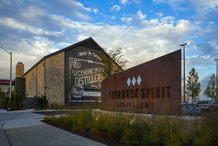 標識設(shè)計公司是怎么設(shè)計復(fù)古標識牌的？