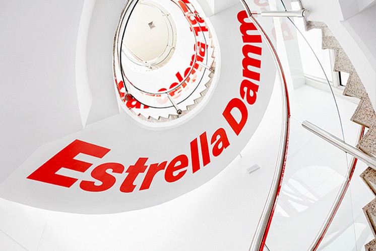 那些你過目不忘的紅色標(biāo)識(shí)牌，一起來看看吧