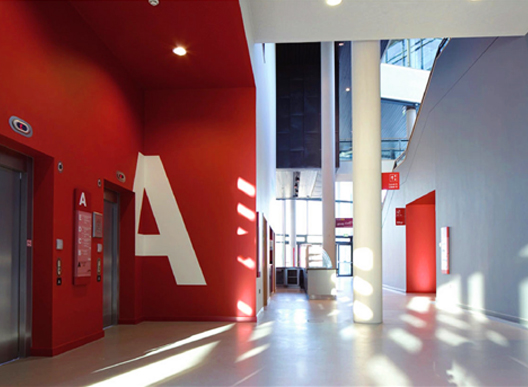 什么是公共空間導向標識系統設計？